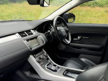 LAND ROVER RANGE ROVER EVOQUE 2.0 TD4 HSE Dynamic SUV 5dr Diesel Auto 4WD Euro 6 (s/s) (180 ps