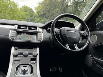 LAND ROVER RANGE ROVER EVOQUE 2.0 TD4 HSE Dynamic SUV 5dr Diesel Auto 4WD Euro 6 (s/s) (180 ps