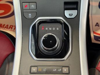 LAND ROVER RANGE ROVER EVOQUE 2.0 TD4 HSE Dynamic SUV 5dr Diesel Auto 4WD Euro 6 (s/s) (180 ps