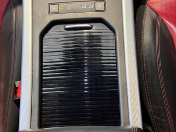 LAND ROVER RANGE ROVER EVOQUE 2.0 TD4 HSE Dynamic SUV 5dr Diesel Auto 4WD Euro 6 (s/s) (180 ps