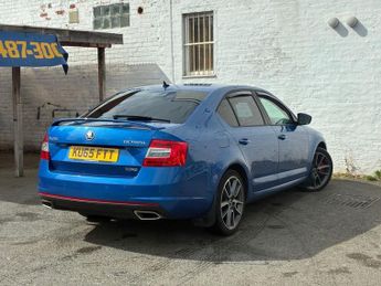 SKODA OCTAVIA 2.0 TDI vRS Hatchback 5dr Diesel DSG Euro 6 (s/s) (SNav) (184 ps