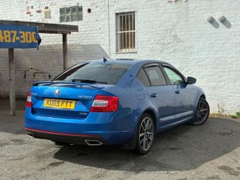 SKODA OCTAVIA 2.0 TDI vRS Hatchback 5dr Diesel DSG Euro 6 (s/s) (SNav) (184 ps