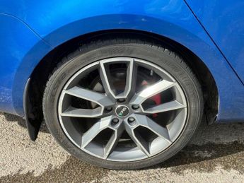 SKODA OCTAVIA 2.0 TDI vRS Hatchback 5dr Diesel DSG Euro 6 (s/s) (SNav) (184 ps