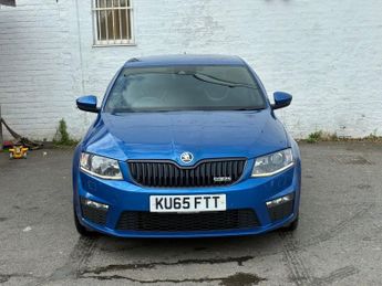 SKODA OCTAVIA 2.0 TDI vRS Hatchback 5dr Diesel DSG Euro 6 (s/s) (SNav) (184 ps
