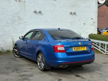 SKODA OCTAVIA 2.0 TDI vRS Hatchback 5dr Diesel DSG Euro 6 (s/s) (SNav) (184 ps