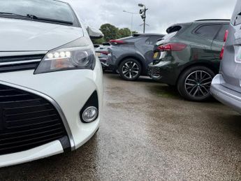 TOYOTA YARIS 1.5 VVT-h Sport Hatchback 5dr Petrol Hybrid E-CVT Euro 6 (101 ps