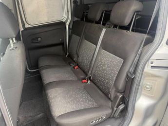 VAUXHALL COMBO 1.3 CDTi 2300 16v Sportive Panel Van 3dr Diesel Manual FWD L2 H1