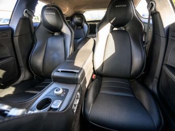 ASTON MARTIN RAPIDE 6.0 V12 Saloon 4dr Petrol T-TronicII Euro 5 (470 bhp)