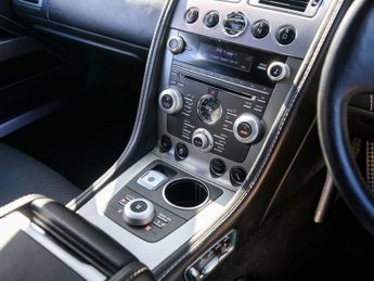 ASTON MARTIN RAPIDE 6.0 V12 Saloon 4dr Petrol T-TronicII Euro 5 (470 bhp)