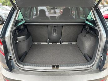 SKODA KAROQ 2.0 TDI Edition SUV 5dr Diesel 4WD DSG Auto Euro 6 (s/s) (150 ps