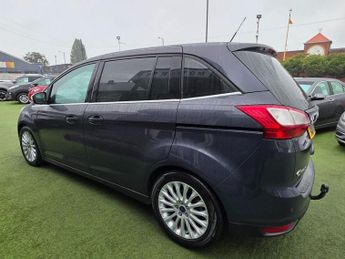 FORD GRAND C-MAX 1.6 TDCi Titanium MPV 5dr Diesel Manual Euro 5 (115 ps)