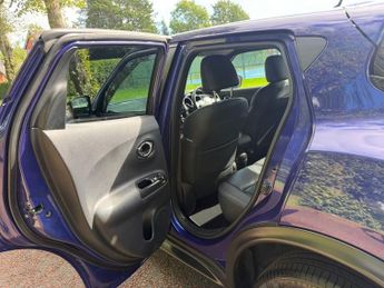 NISSAN JUKE 1.2 DIG-T Tekna SUV 5dr Petrol Manual Euro 5 (s/s) Euro 5 (115 p