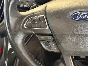 FORD KUGA 2.0 TDCi Titanium SUV 5dr Diesel Powershift AWD Euro 6 (s/s) (18