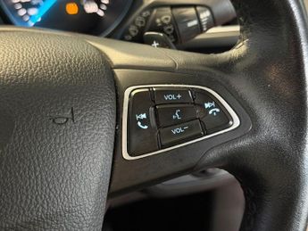 FORD KUGA 2.0 TDCi Titanium SUV 5dr Diesel Powershift AWD Euro 6 (s/s) (18