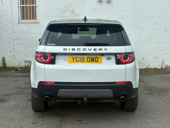 LAND ROVER DISCOVERY SPORT 2.0 TD4 HSE Black SUV 5dr Diesel Auto 4WD Euro 6 (s/s) (180 ps)