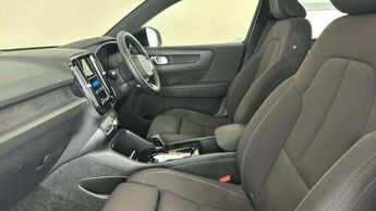 VOLVO XC40 Recharge 69kWh Plus SUV 5dr Electric Auto RWD (238 ps)