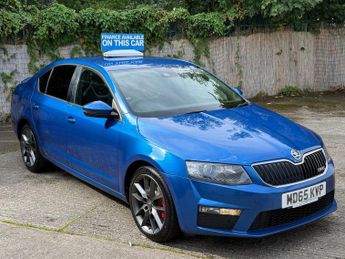 Skoda Octavia 2.0 TDI vRS Hatchback 5dr Diesel Manual Euro 6 (s/s) (SNav) (184