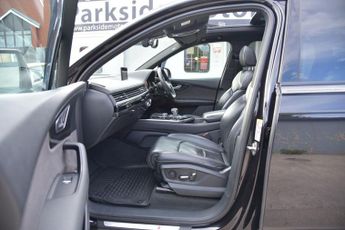 AUDI Q7 3.0 TDI V6 Black Edition SUV 5dr Diesel Tiptronic quattro Euro 6