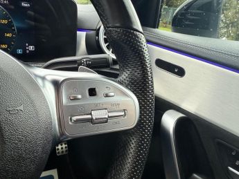MERCEDES-BENZ A CLASS 1.3 A200 AMG Line Edition (Executive) Hatchback 5dr Petrol 7G-DC