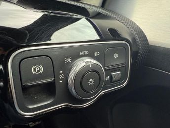 MERCEDES-BENZ A CLASS 1.3 A200 AMG Line Edition (Executive) Hatchback 5dr Petrol 7G-DC