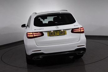 MERCEDES-BENZ GLC 2.1 GLC220d AMG Line SUV 5dr Diesel G-Tronic 4MATIC Euro 6 (s/s)
