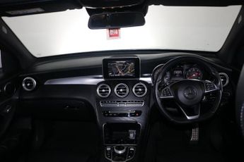 MERCEDES-BENZ GLC 2.1 GLC220d AMG Line SUV 5dr Diesel G-Tronic 4MATIC Euro 6 (s/s)