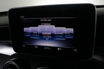 MERCEDES-BENZ GLC 2.1 GLC220d AMG Line SUV 5dr Diesel G-Tronic 4MATIC Euro 6 (s/s)