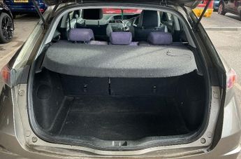 HONDA CIVIC 1.8 i-VTEC ES Hatchback 5dr Petrol Manual (152 g/km, 138 bhp)