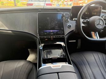 MERCEDES-BENZ EQE EQE 350+ 96kWh AMG Line Edition Auto 4dr