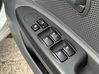 KIA RIO 1.4 2 IPD Hatchback 5dr Petrol Automatic (165 g/km, 95 bhp)