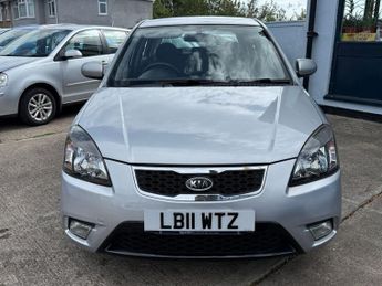KIA RIO 1.4 2 IPD Hatchback 5dr Petrol Automatic (165 g/km, 95 bhp)
