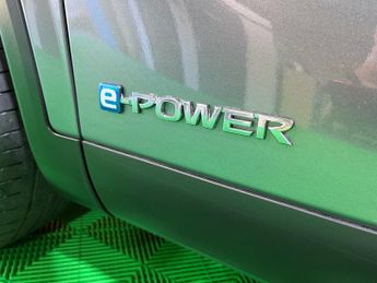 NISSAN QASHQAI 1.5 h e-POWER Acenta Premium SUV 5dr Petrol Hybrid Auto Euro 6 (