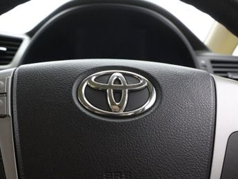 TOYOTA ALPHARD 2.4