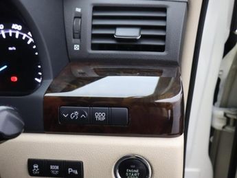 TOYOTA ALPHARD 2.4