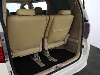 TOYOTA ALPHARD 2.4