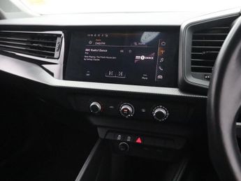 AUDI A1 1.0 TFSI 25 Technik Sportback 5dr Petrol Manual Euro 6 (s/s) (95
