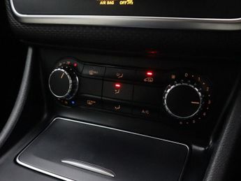 MERCEDES-BENZ A CLASS 1.6 A180 SE Hatchback 5dr Petrol 7G-DCT Euro 6 (s/s) (122 ps)