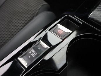 PEUGEOT E-2008 50kWh GT SUV 5dr Electric Auto (7kW Charger) (136 ps)
