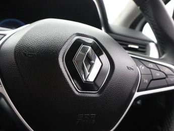 RENAULT CAPTUR 1.6 E-TECH 9.8kWh techno SUV 5dr Petrol Plug-in Hybrid Auto Euro