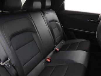 MG MG 4 64kWh Trophy Long Range Hatchback 5dr Electric Auto (203 ps)
