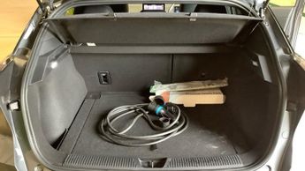 MG MG 4 64kWh Trophy Long Range Hatchback 5dr Electric Auto (203 ps)