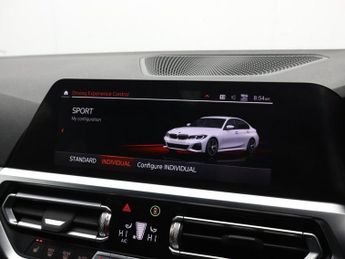 BMW 3 SERIES 2.0 318d MHT M Sport Saloon 4dr Diesel Hybrid Auto Euro 6 (s/s) 