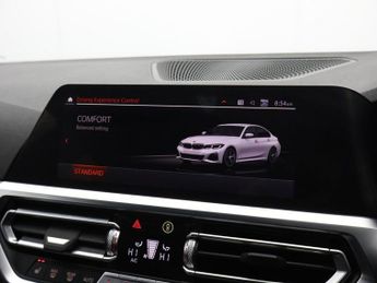 BMW 3 SERIES 2.0 318d MHT M Sport Saloon 4dr Diesel Hybrid Auto Euro 6 (s/s) 