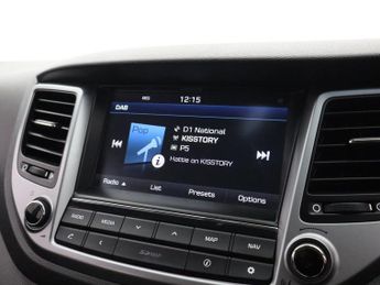 HYUNDAI TUCSON 1.7 CRDi Blue Drive Sport Edition SUV 5dr Diesel DCT Euro 6 (s/s