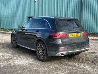 MERCEDES-BENZ GLC 2.0 GLC300d AMG Line (Premium) SUV 5dr Diesel G-Tronic+ 4MATIC E