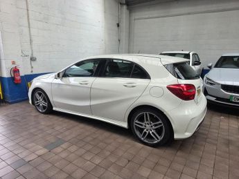 Mercedes A Class 1.5 A180d AMG Line Hatchback 5dr Diesel Manual Euro 6 (s/s) (109