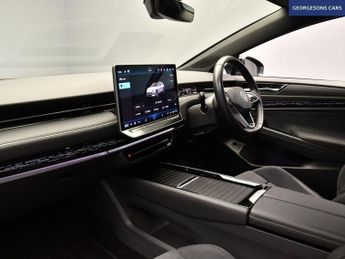 VOLKSWAGEN ID.7 Pro 77kWh Match Tourer 5dr Electric Auto (286 ps)
