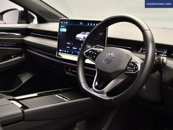 VOLKSWAGEN ID.7 Pro 77kWh Match Tourer 5dr Electric Auto (286 ps)