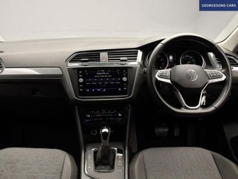 VOLKSWAGEN TIGUAN 1.5 TSI Life SUV 5dr Petrol DSG Euro 6 (s/s) (150 ps)