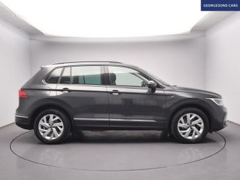 VOLKSWAGEN TIGUAN 1.5 TSI Life SUV 5dr Petrol DSG Euro 6 (s/s) (150 ps)